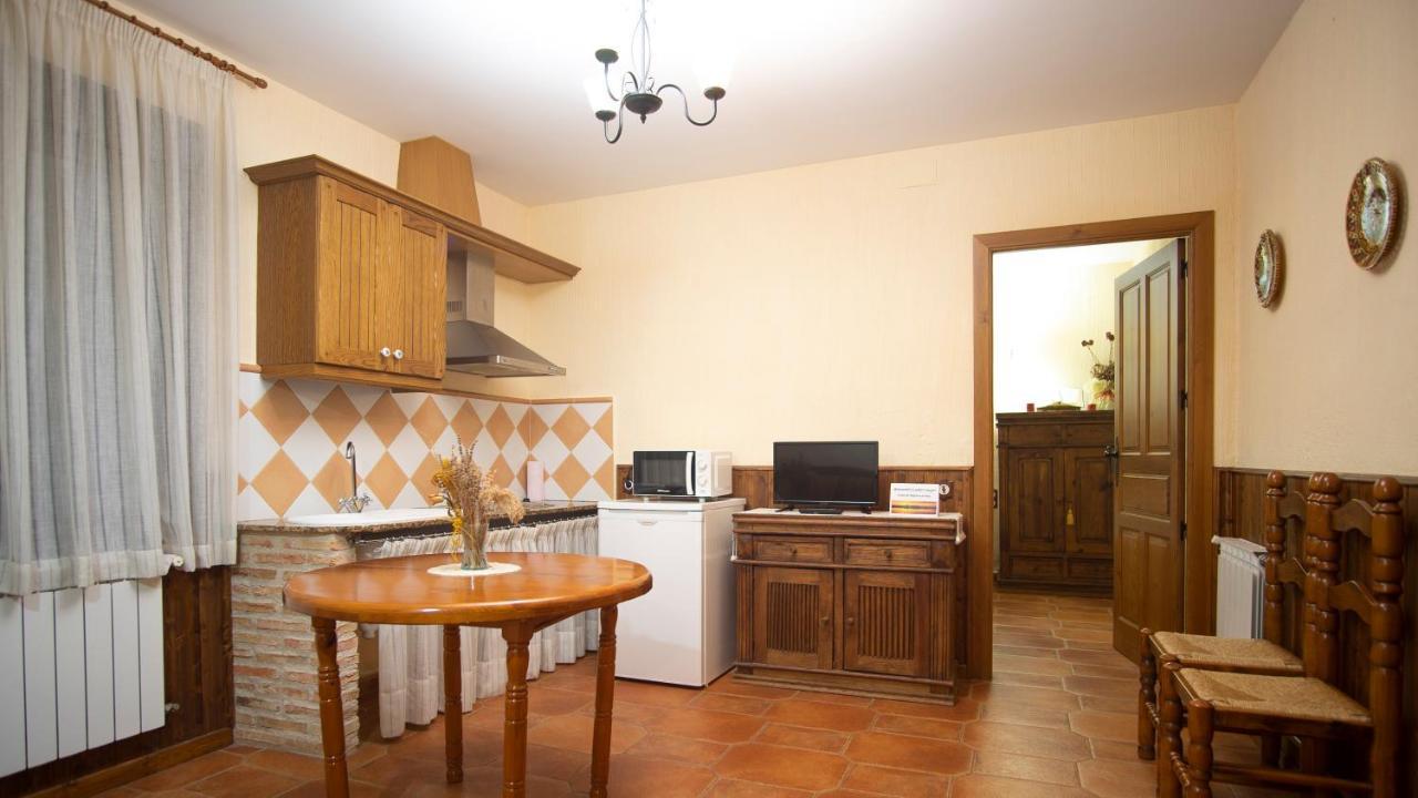 Casa Rural Santa Elena Villafranca de los Caballeros Exterior photo